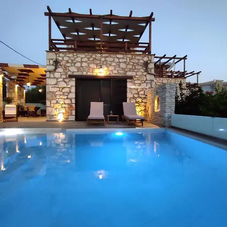 Diamante -seafront Stone For 5 With Stunning Sunset Views By Mana Gers