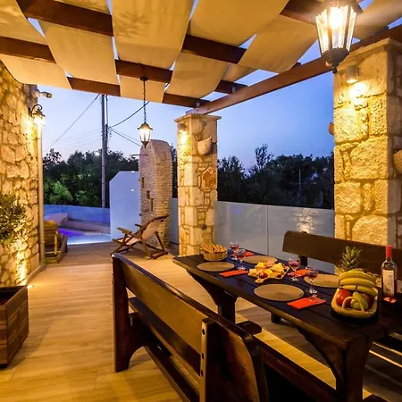 Diamante -seafront Stone For 5 With Stunning Sunset Views By Mana Gers * Ammoudi