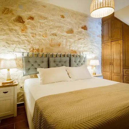 Diamante -seafront Stone For 5 With Stunning Sunset Views By Mana Gers * Ammoudi