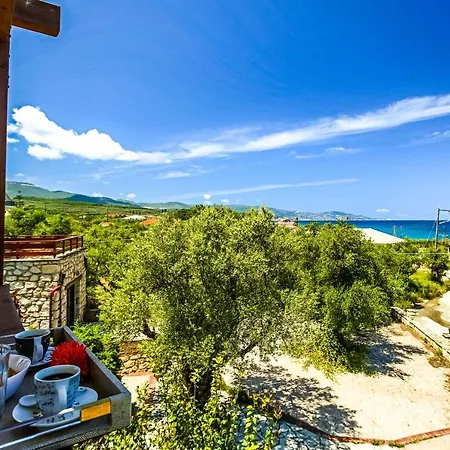 Diamante -seafront Stone For 5 With Stunning Sunset Views By Mana Gers