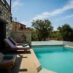 Diamante -seafront Stone For 5 With Stunning Sunset Views By Mana Gers