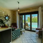 Diamante -seafront Stone For 5 With Stunning Sunset Views By Mana Gers