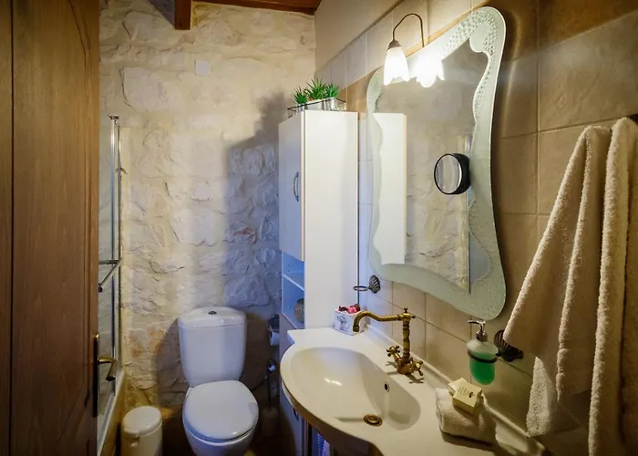 וילה Diamante -seafront Stone For 5 With Stunning Sunset Views By Mana Gers