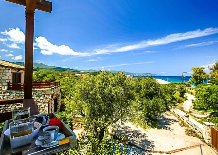 Diamante -seafront Stone For 5 With Stunning Sunset Views By Mana Gers