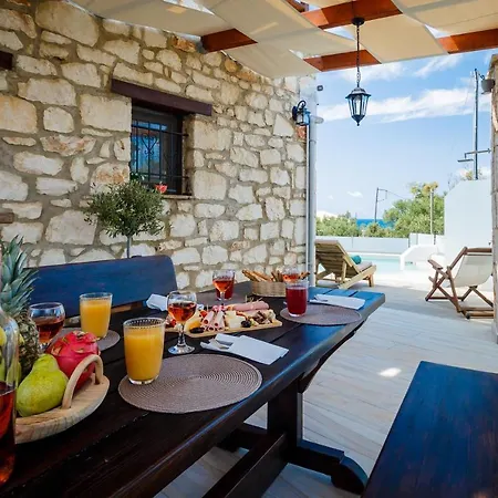 Diamante -seafront Stone For 5 With Stunning Sunset Views By Mana Gers