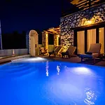 Diamante -seafront Stone For 5 With Stunning Sunset Views By Mana Gers فيلة أمودي