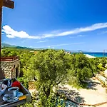 Diamante -seafront Stone For 5 With Stunning Sunset Views By Mana Gers