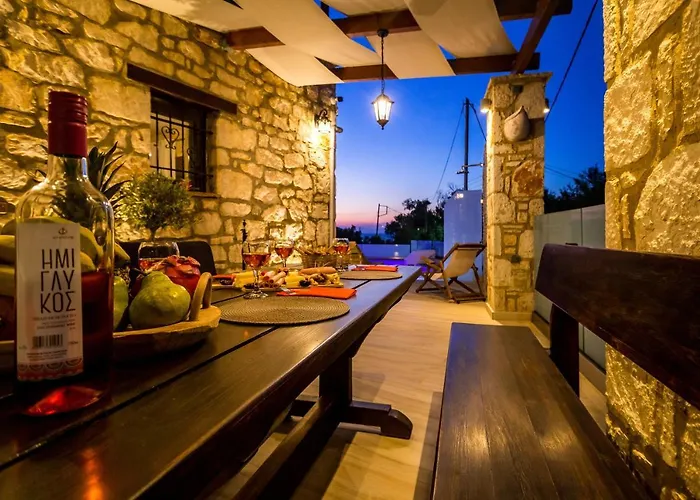 Diamante -seafront Stone For 5 With Stunning Sunset Views By Mana Gers