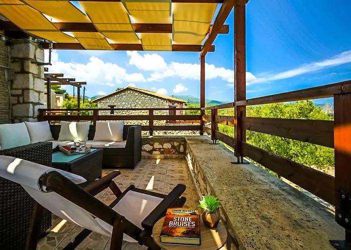Diamante -seafront Stone For 5 With Stunning Sunset Views By Mana Gers