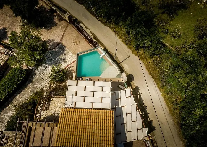 Diamante -seafront Stone For 5 With Stunning Sunset Views By Mana Gers * Αμμούδι