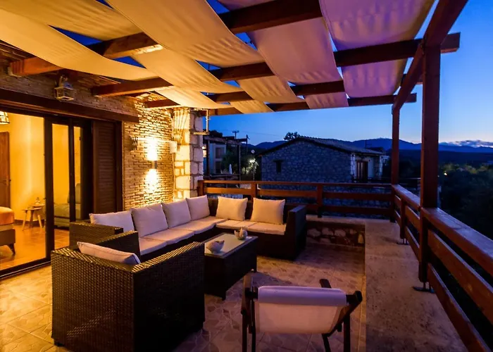 Diamante -seafront Stone For 5 With Stunning Sunset Views By Mana Gers Αμμούδι