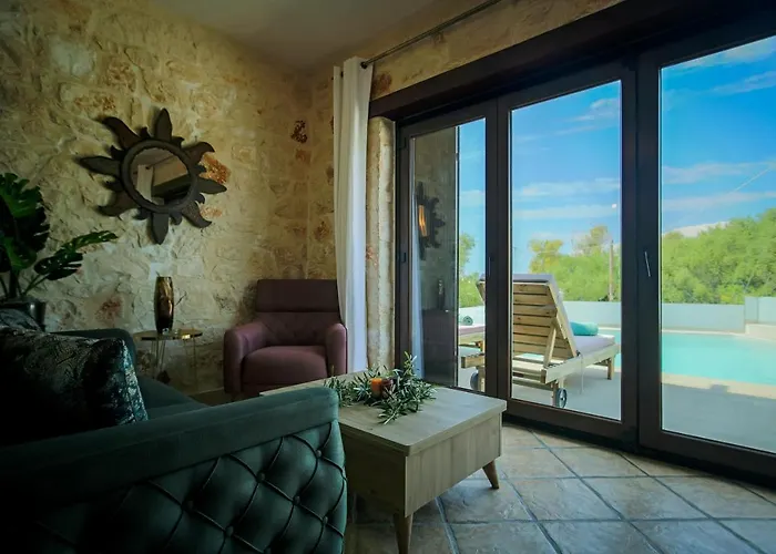 Diamante -seafront Stone For 5 With Stunning Sunset Views By Mana Gers *